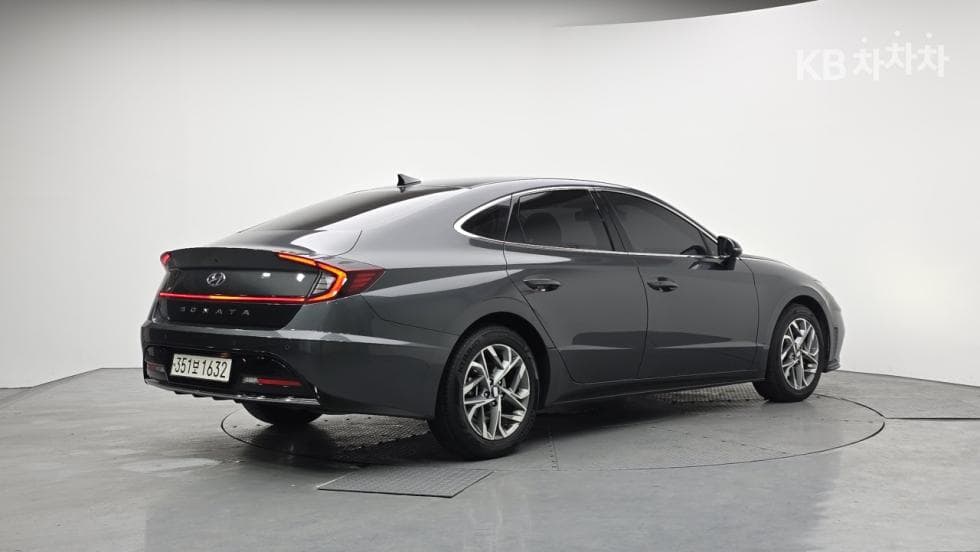 Hyundai Sonata (DN8)2.0 Premium Plus - 2