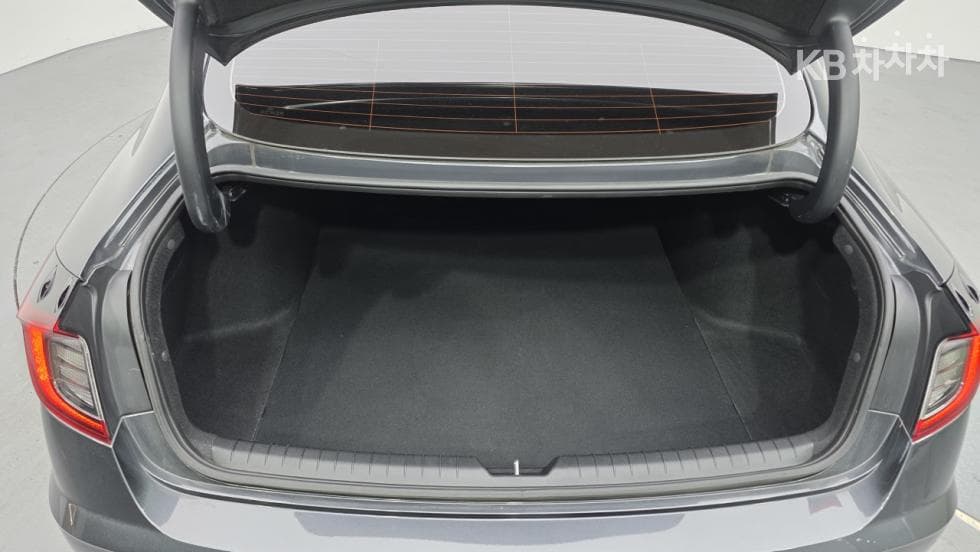 Hyundai Sonata (DN8)2.0 Premium Plus - 12