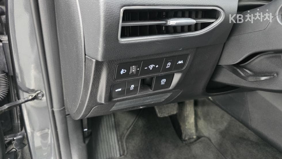 Hyundai Sonata (DN8)2.0 Premium Plus - 16