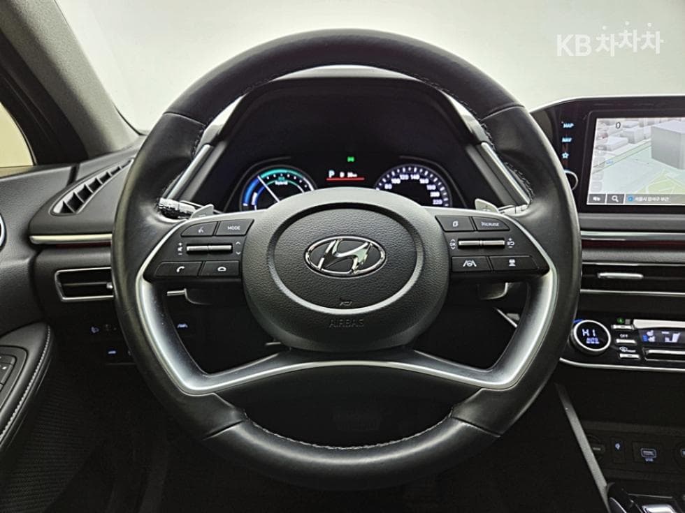 Hyundai Sonata Hybrid (DN8)2.0 Hybrid Premium Plus - 17