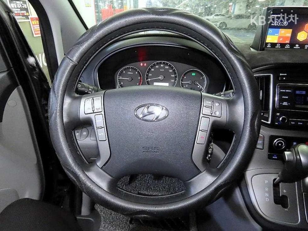 Hyundai Grand StarexCamper / Camping car - 8
