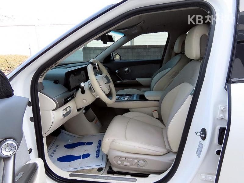 Genesis GV60Standard 2WD Standard - 4