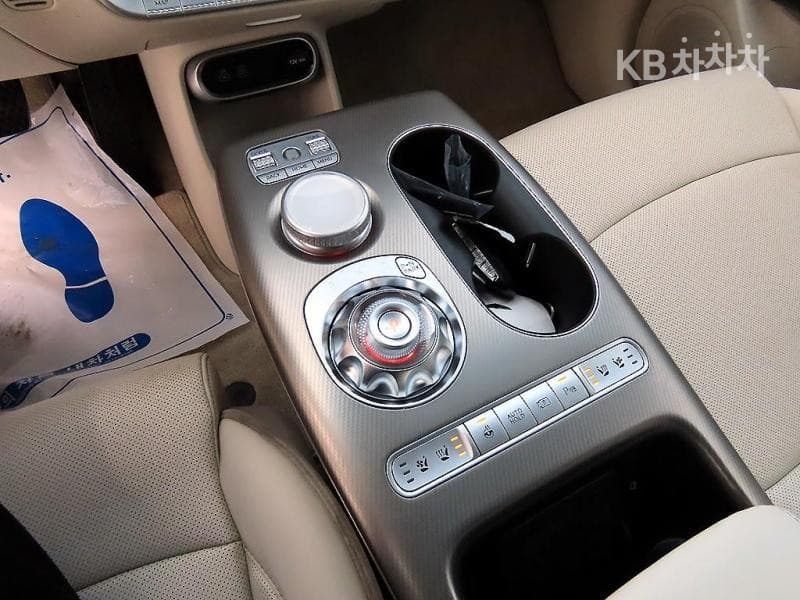 Genesis GV60Standard 2WD Standard - 10