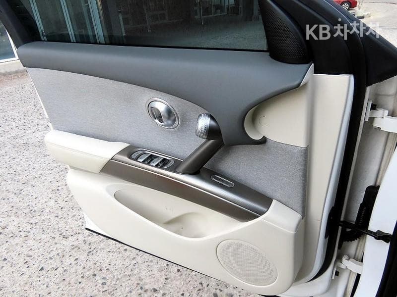 Genesis GV60Standard 2WD Standard - 11