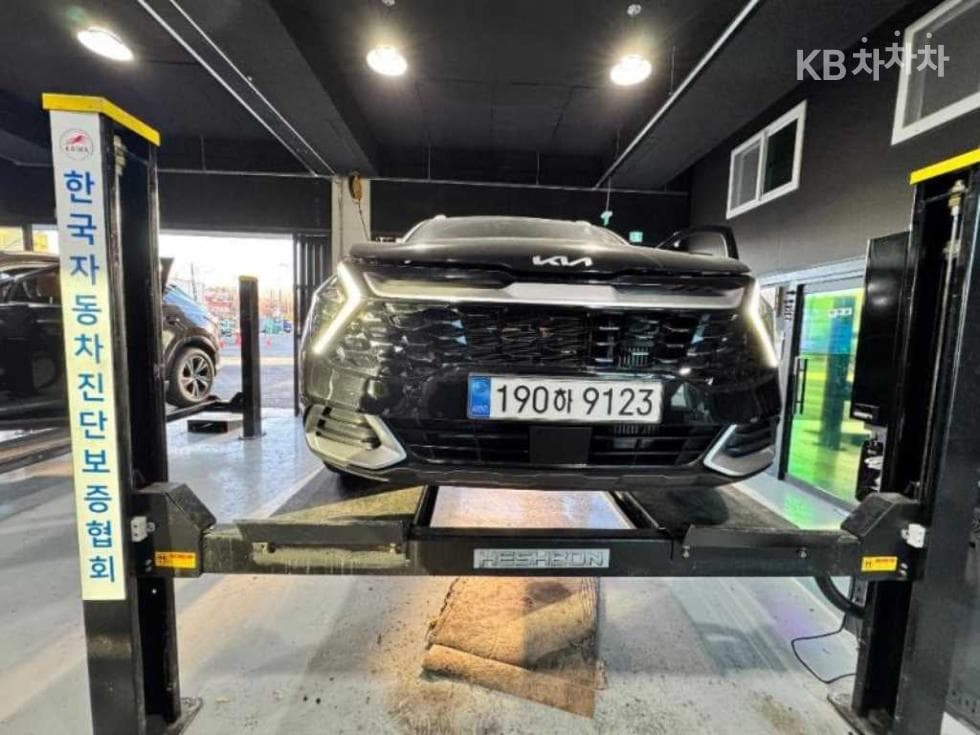 Kia The All New Sportage D2.0 AWD Prestige - Image 1