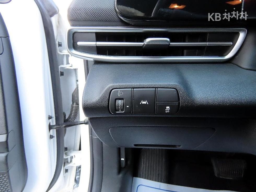 Hyundai All New Avante (Elantra)(CN7)1.6 Gasoline Modern - 12