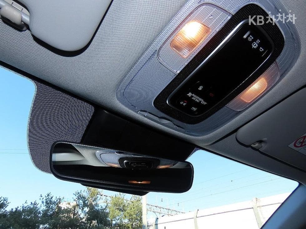 Hyundai All New Avante (Elantra)(CN7)1.6 Gasoline Modern - 16