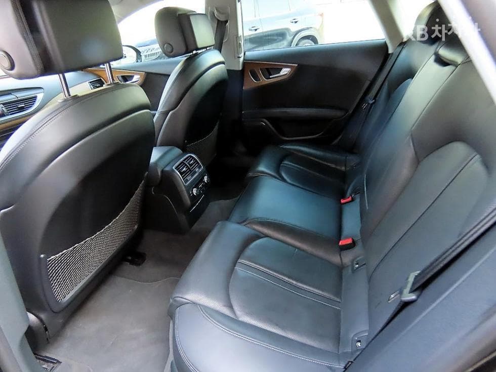 Audi A750 Turbo Diesel Injection 콰트로 Premium 4G - 6