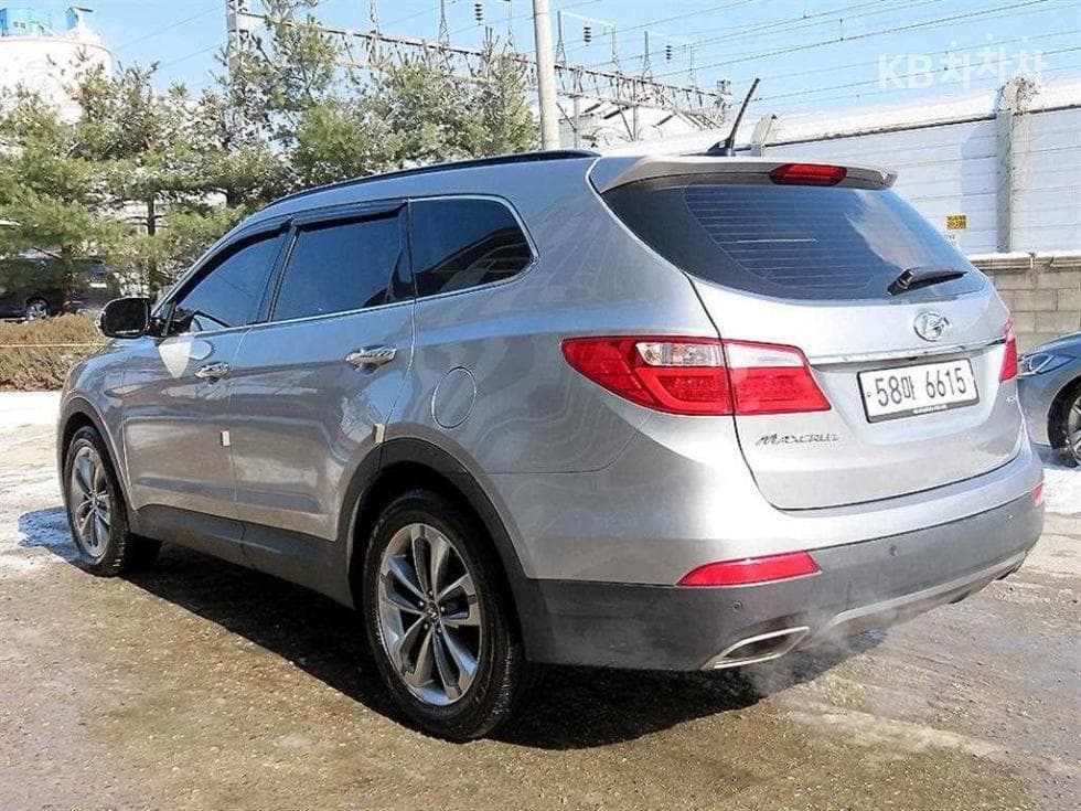 Hyundai 맥스CruzeDiesel(e-VGT)2.2 2WD Exclusive 7-seater (Limousine) Special (special feature/edition) - 3
