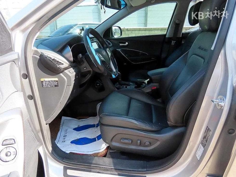 Hyundai 맥스CruzeDiesel(e-VGT)2.2 2WD Exclusive 7-seater (Limousine) Special (special feature/edition) - 5