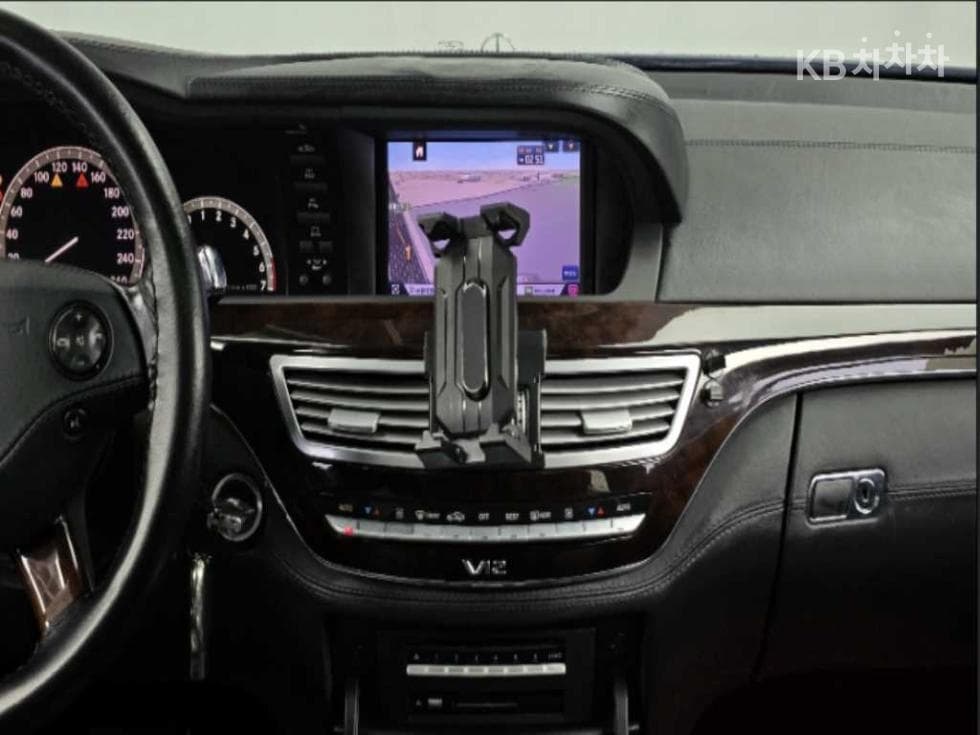 Mercedes-Benz New S-ClassS600L W221 - 10