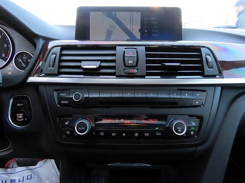 BMW New3 Series320d F30 - 14