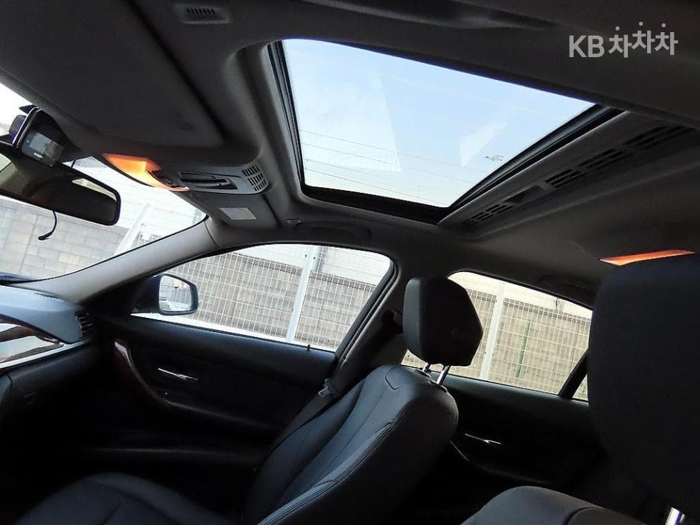 BMW New3 Series320d F30 - 17