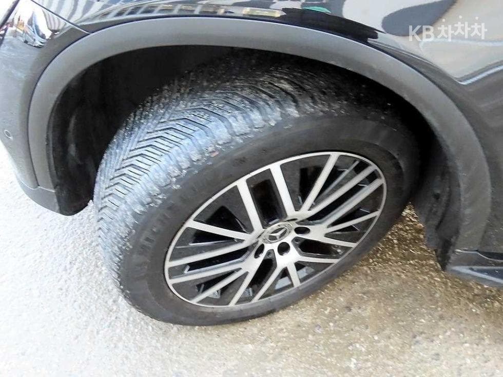 Mercedes-Benz GLC(X253)300 e 4Matic - 20