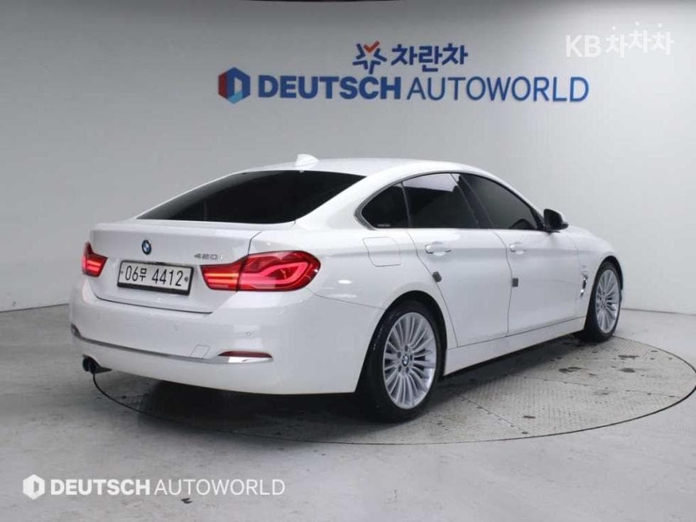 BMW 4시리즈 (F32)420i 그란Купе Лукс 라Местен F36 - 2
