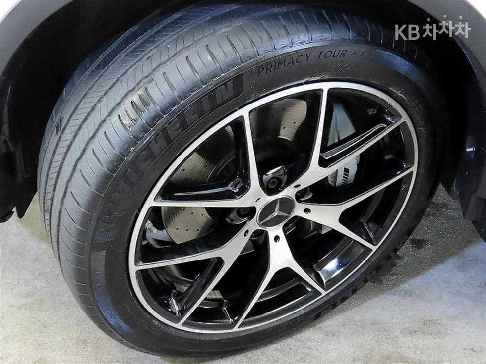 Mercedes-Benz GLC(X253)43 AMG 4Matic COUPE - 20