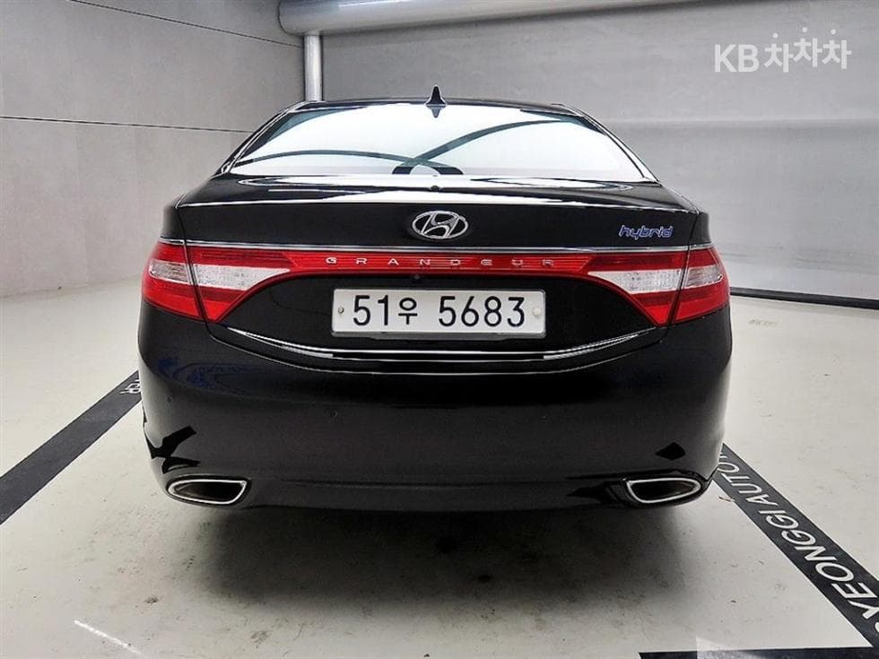 Хюндай Grandeur (Azera) ХибридPremium - 3