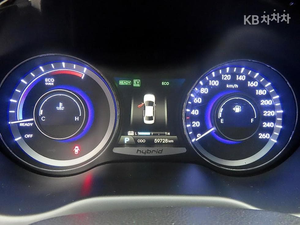 Хюндай Grandeur (Azera) ХибридPremium - 8