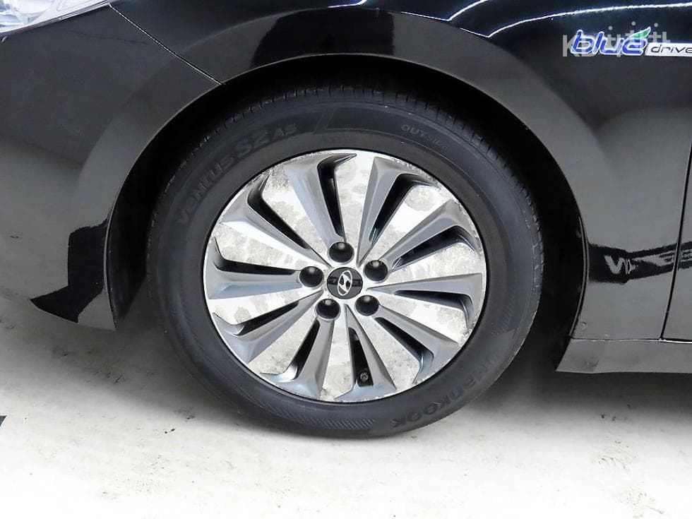 Хюндай Grandeur (Azera) ХибридPremium - 20