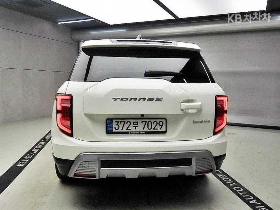 КейДжи Мобилити 토레스(J100)1.5 GDI Турбо T7 - 3