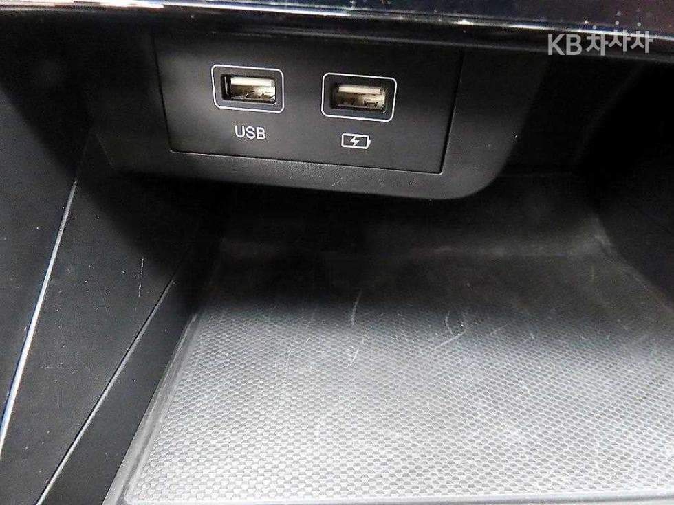 КейДжи Мобилити 토레스(J100)1.5 GDI Турбо T7 - 13