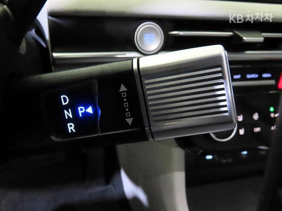 Хюндай The New (фейслифт) Туксон(NX (Lexus SUV)4)Бензин 1.6T 2WD Premium - 12