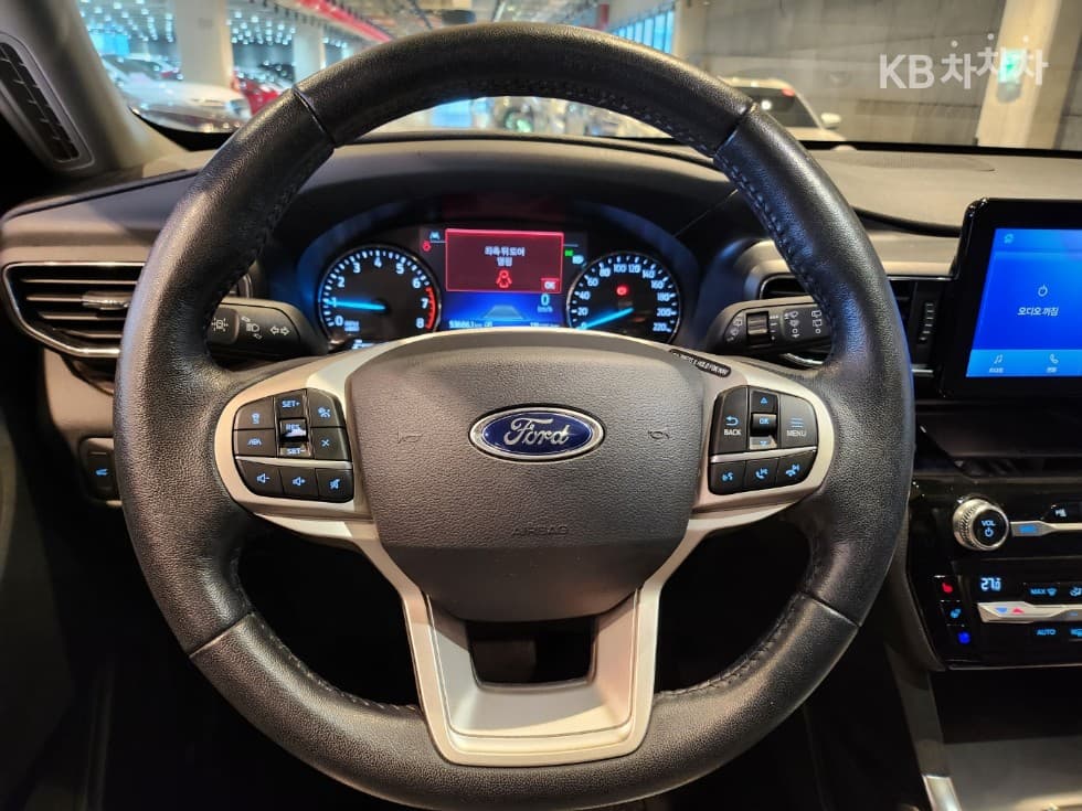 Форд Експлорер(6세대)Бензин Турбо 2.3 AWD Limited - 13