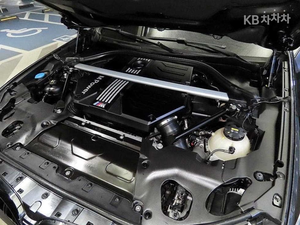 BMW M시리즈X4 M Competition - 19