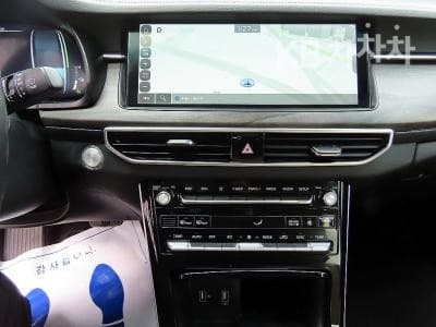 Kia K7 Premiere Hybrid2.4 HEV Noblesse - 12