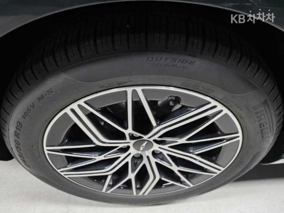 Genesis G90(RS4)3.5T AWD Standard - 15