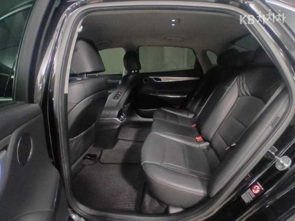 Hyundai The New (facelift) Grandeur (Azera)2.5 Calligraphy - 7