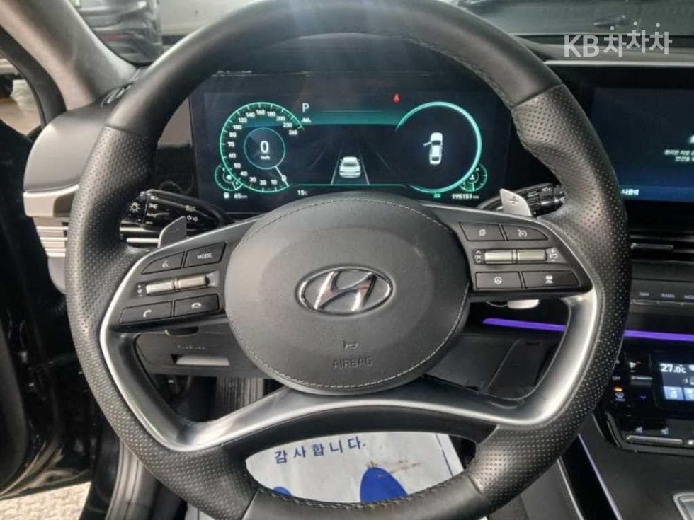 Hyundai The New (facelift) Grandeur (Azera)2.5 Calligraphy - 8