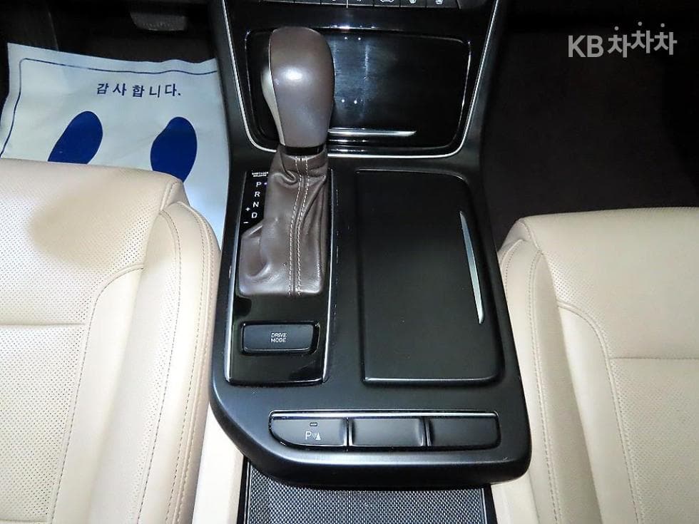 Hyundai Grandeur (Azera)IG2.4 Modern Standard - 12