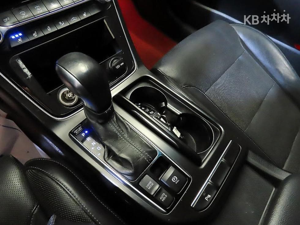Hyundai Grandeur (Azera)IG택시 3.0 LPi 모범형 - 11