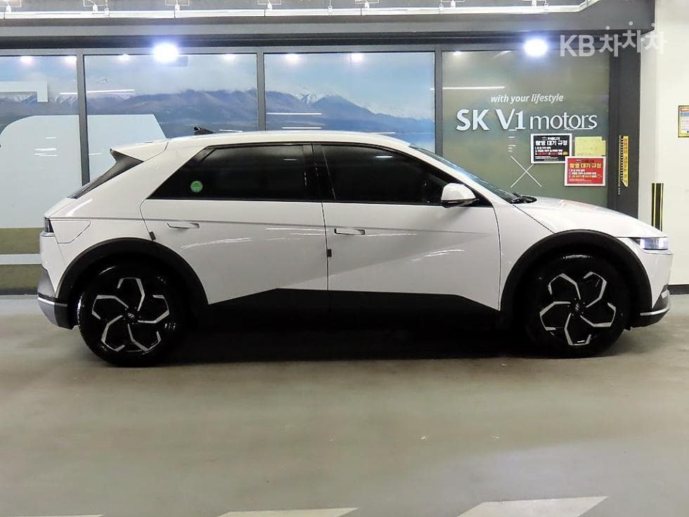 Хюндай IONIQ 5Long Range AWD Exclusive - 3