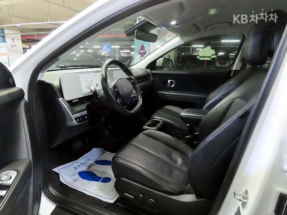 Хюндай IONIQ 5Long Range AWD Exclusive - 6