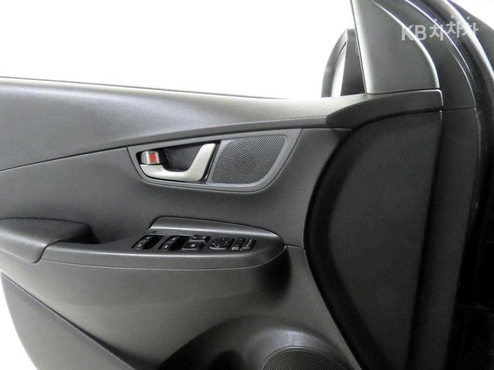 Hyundai KonaDiesel 1.6 Premium - 13