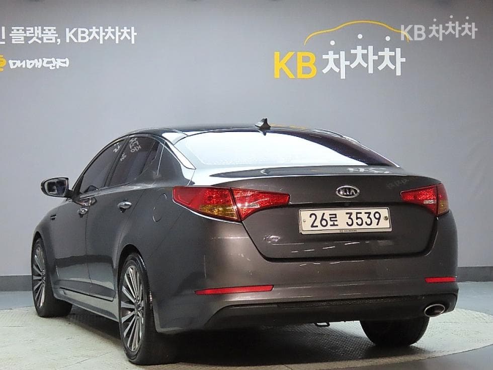 Киа K5Бензин 2.0 Deluxe - 4