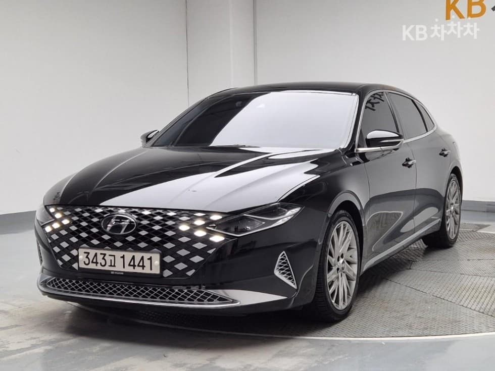 Hyundai The New (facelift) Grandeur (Azera) 2.5 Calligraphy - Image 1