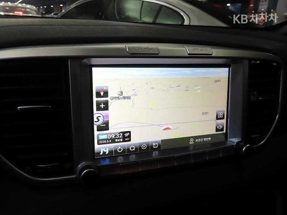 Kia Sportage 더 볼드2.0 Diesel 2WD Noblesse - 13