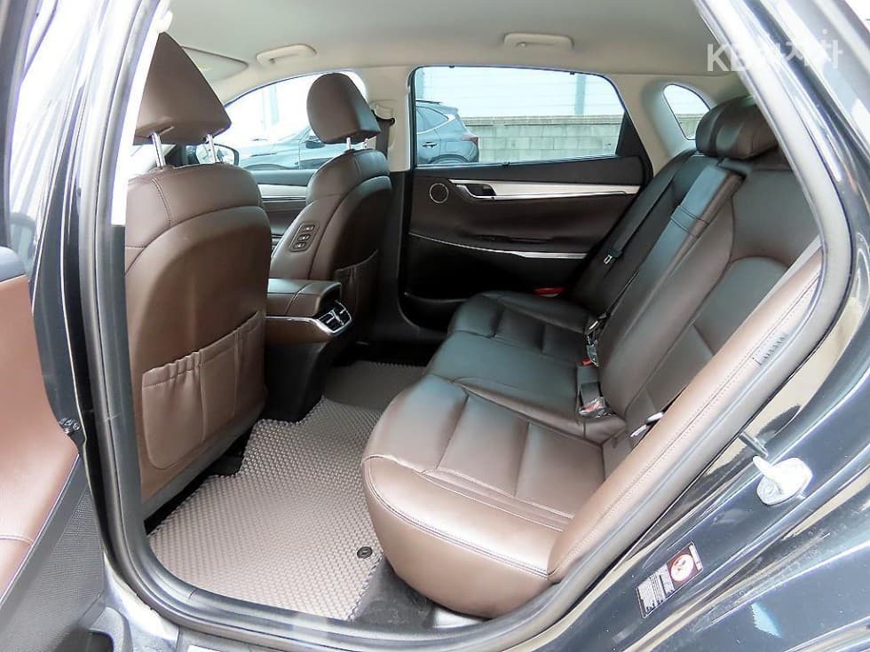 Hyundai The New (facelift) Grandeur (Azera)2.5 Exclusive - 6
