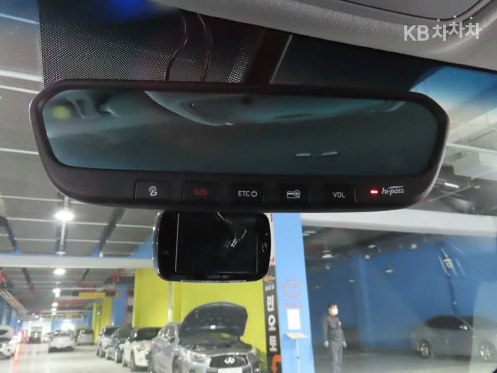 Хюндай Kona1.6 Турбо Premium - 15