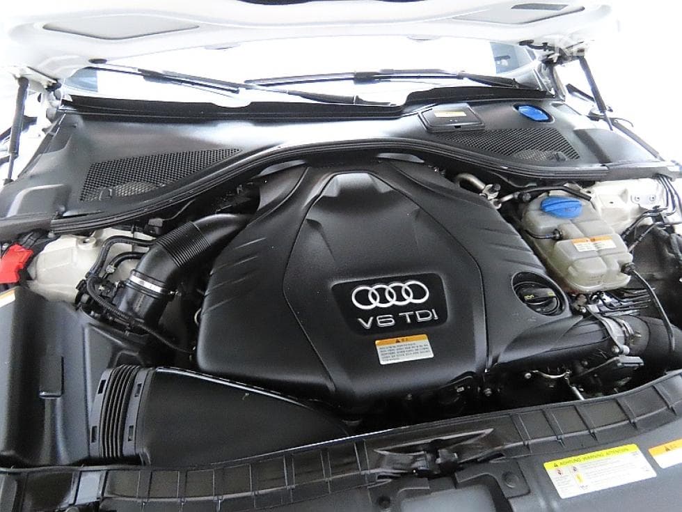 Audi A745 Turbo Diesel Injection 콰트로 Dynamic 4G - 7