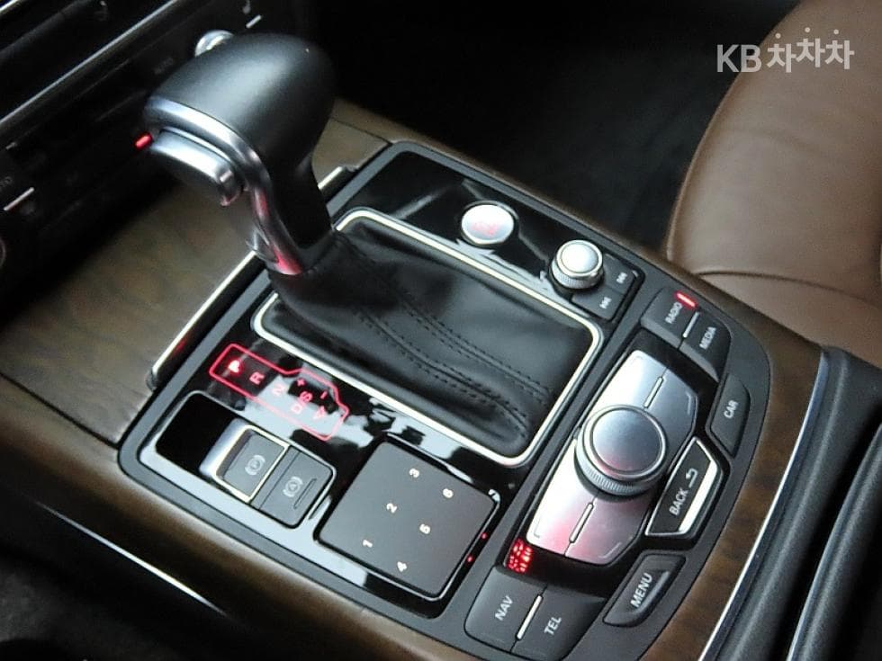 Audi A745 Turbo Diesel Injection 콰트로 Dynamic 4G - 9