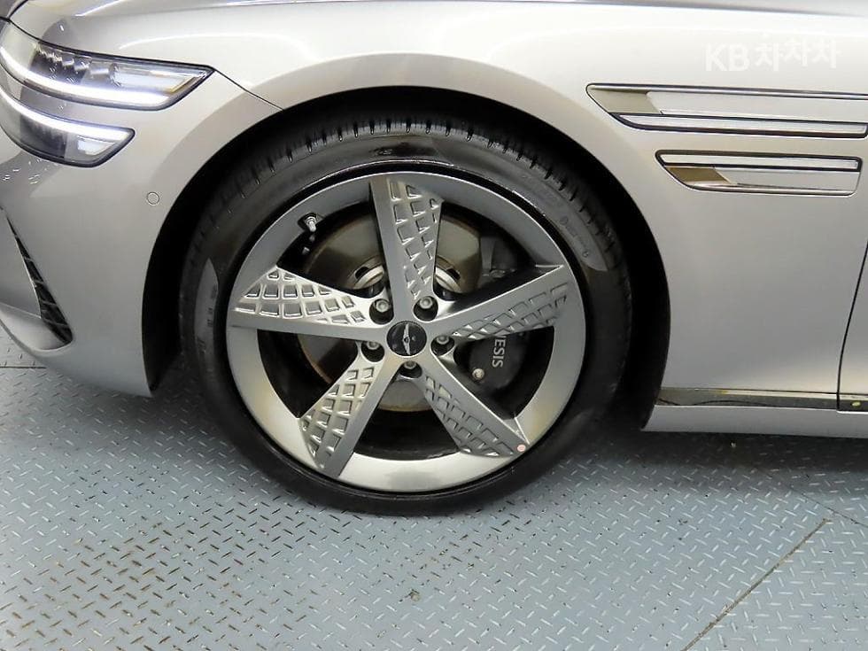 Genesis G80(RG3)2.5 Turbo Gasoline Direct Injection 스포츠패키지 AWD - 20
