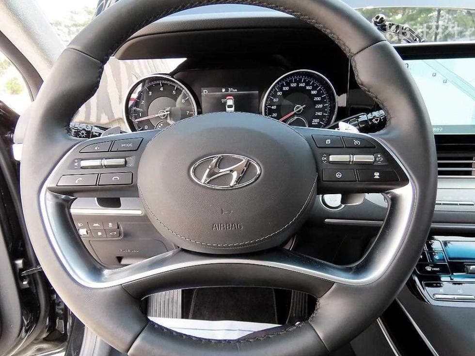Hyundai The New (facelift) Grandeur (Azera)3.3 Exclusive - 8