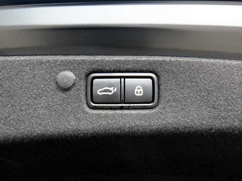 Hyundai The New (facelift) Grandeur (Azera)3.3 Exclusive - 17