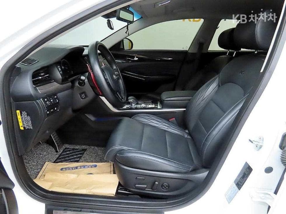 Kia K7 Premiere3.0 GDi Noblesse - 5