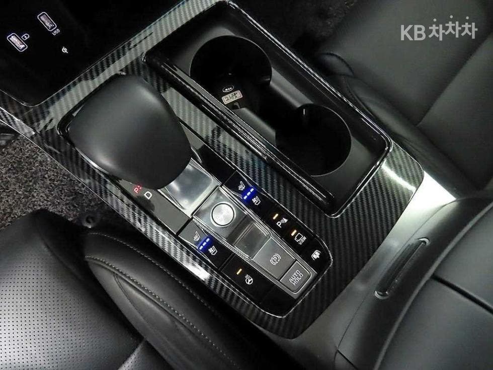Kia K7 Premiere3.0 GDi Noblesse - 10