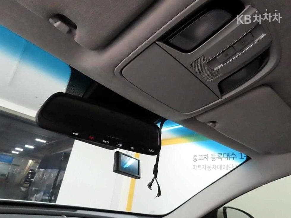 Kia K7 Premiere3.0 GDi Noblesse - 16